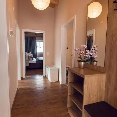 Apartment Arena